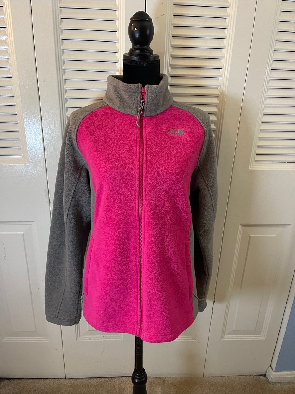 The North Face Pink and Gray Women’s Full‑Zip Fleece Jacket